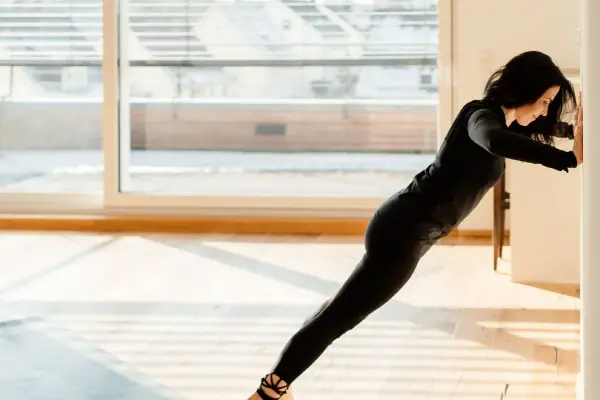 شنای دیواری و عادت جالب مانکن ها