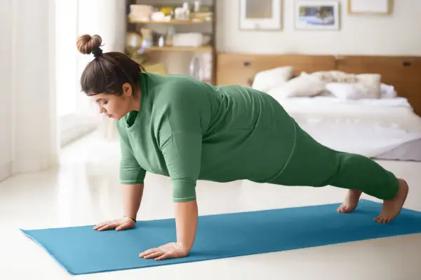 فواید یوگا برای لاغری