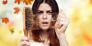 ۵  روش موثر برای پیشگیری از ریزش مو در فصل پاییز
