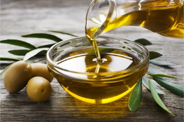 چربی‌های سالم در رژیم غذایی برای درمان دیابت نوع ۲