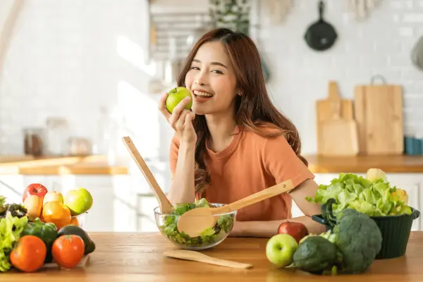رژیم سیب و خواص آب سیب برای لاغری