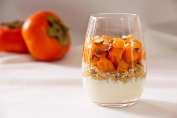 دسر خرمالو رژیمی با ماست