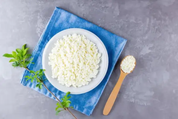 پنیر کاتیج برای لاغری چیست