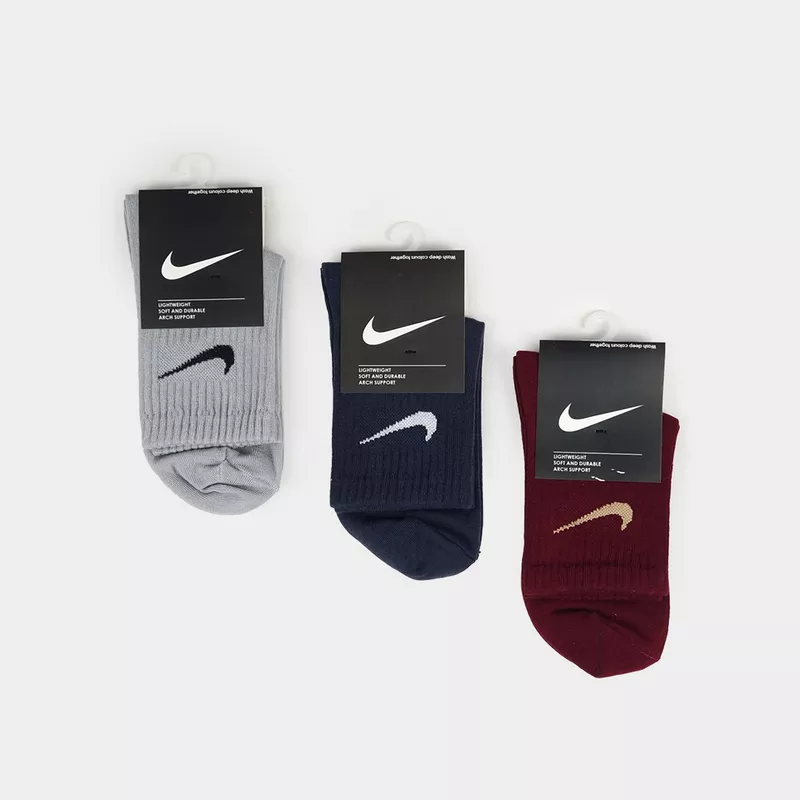 جوراب نیم ساق طرح نایکی - فروشگاه مانکن